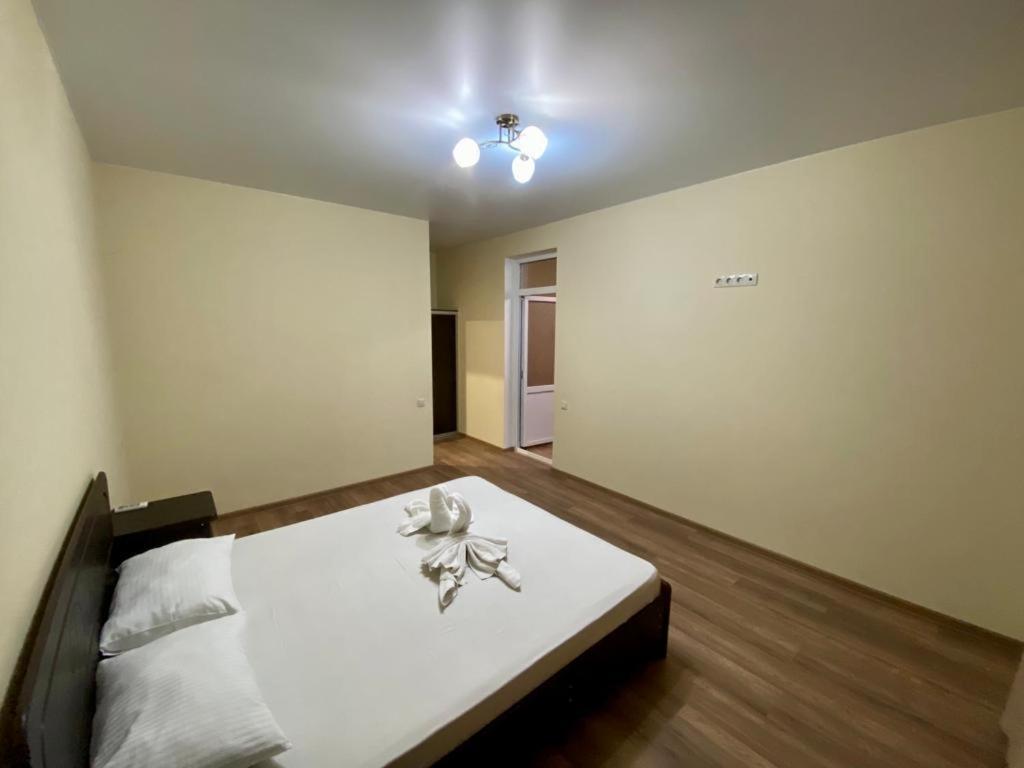 Mini Hotel Diva Alakhadzi Ngoại thất bức ảnh