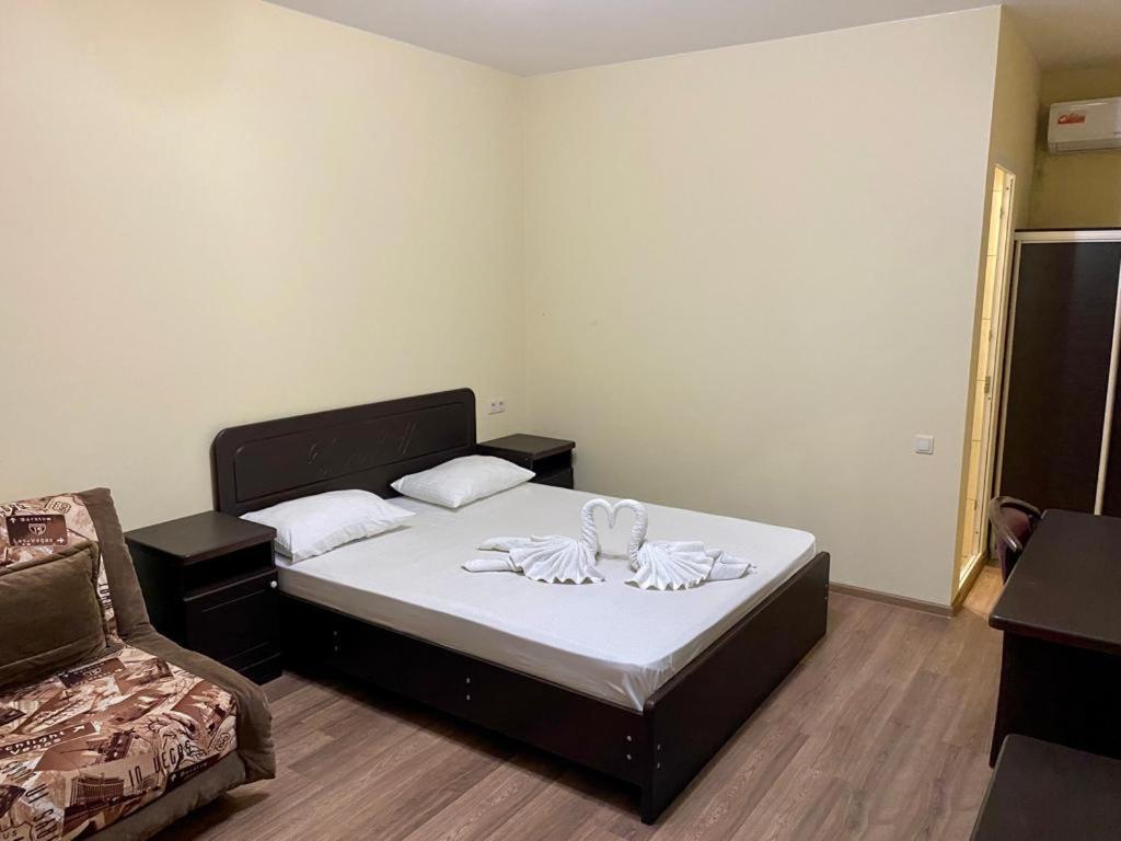 Mini Hotel Diva Alakhadzi Ngoại thất bức ảnh